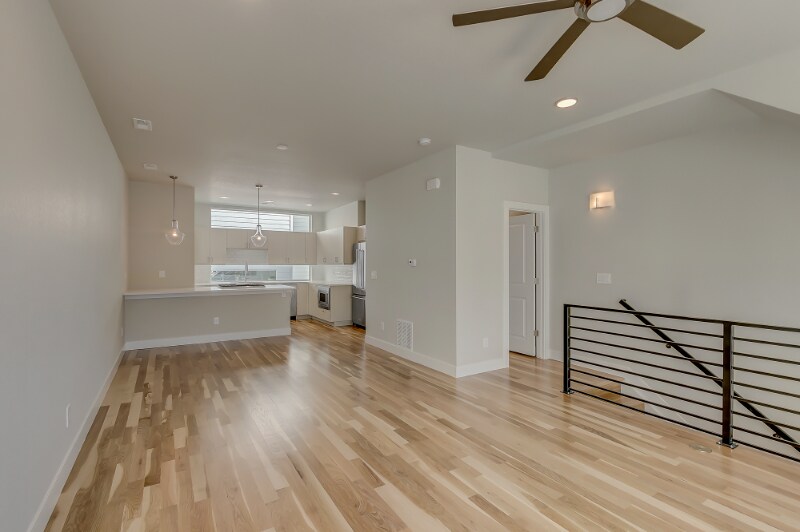 Building Photo - 1908 Hooker St