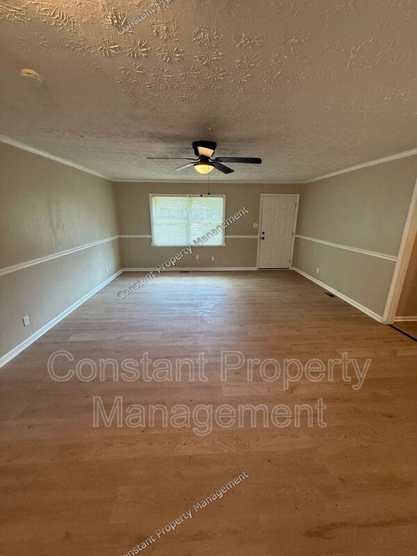 Building Photo - 4531 Druid Pl
