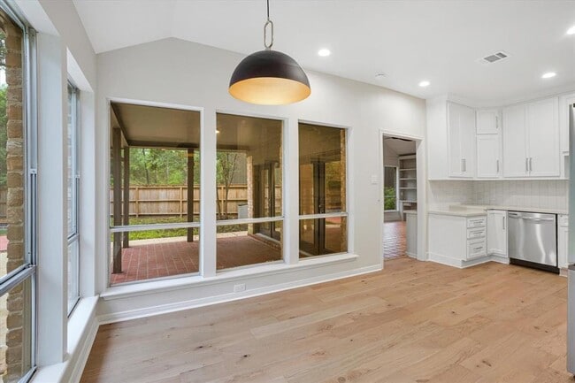Building Photo - 2022 Bristlecone Pl