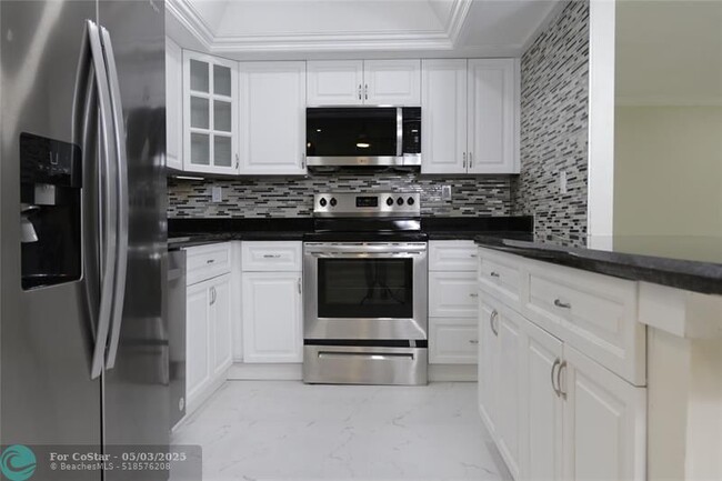 Building Photo - 3336 Quail Close