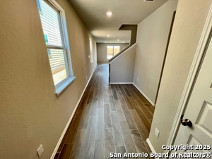 Building Photo - 204 Kinsley Wy