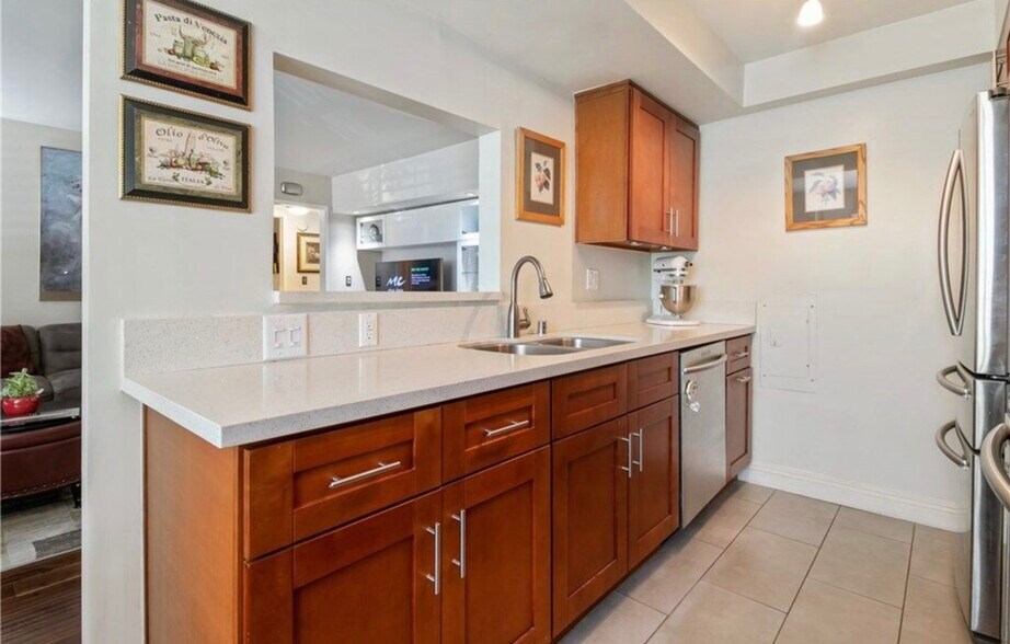 Updated Kitchen - 1134 Alta Loma Rd