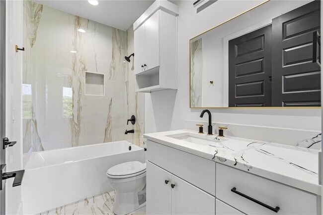 Building Photo - 4427 S 88th St