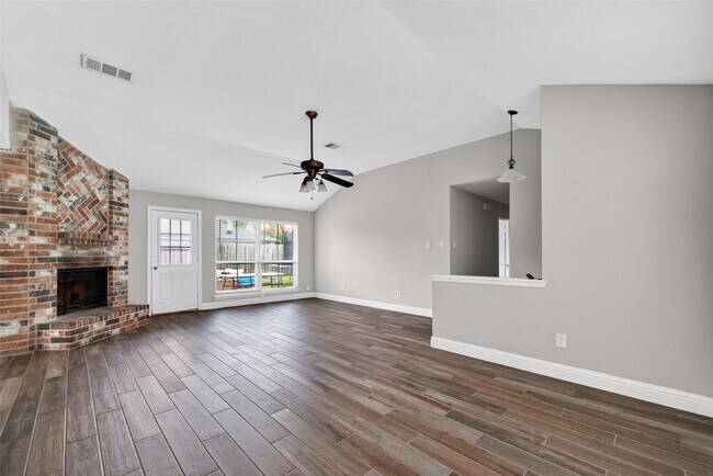 Building Photo - 3218 Tynemeadow Ct