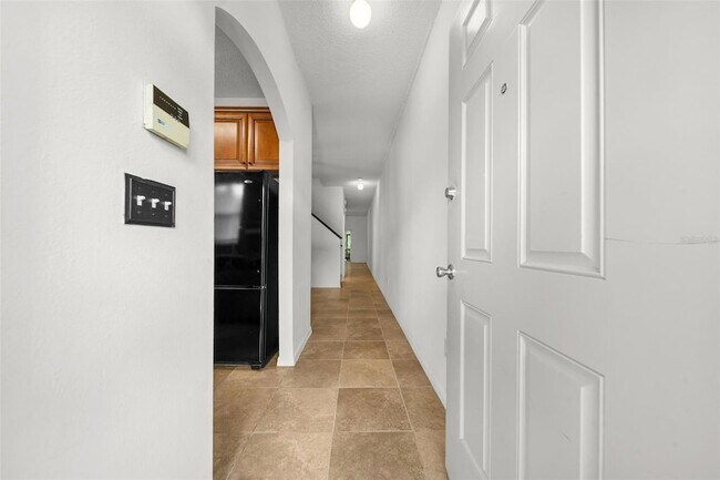 Building Photo - 18171 Paradise Point Dr