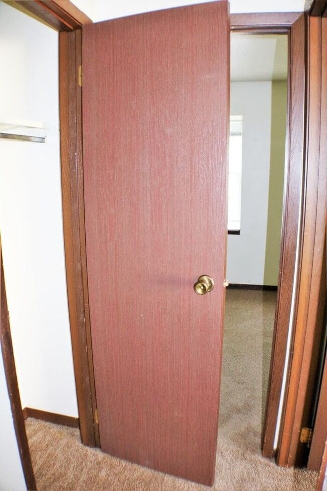 Building Photo - $1,300 | 2 Bedroom, 2.5 Bathroom House | Pet Friendly* | Available for July 1st, 2026 Move In!