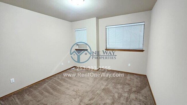 Building Photo - 121 177th St E