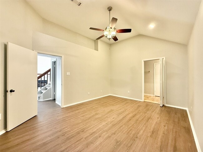 Building Photo - 30430 Arborg Dr