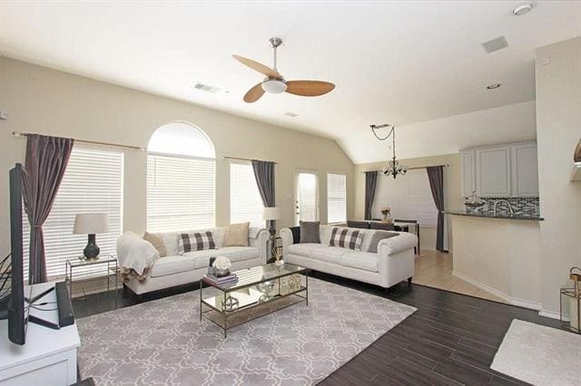 Building Photo - 1861 Carson Ln