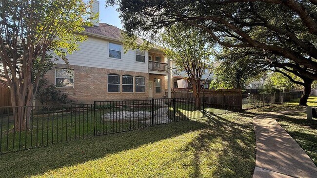 Building Photo - 1716 Rosenborough Ln S