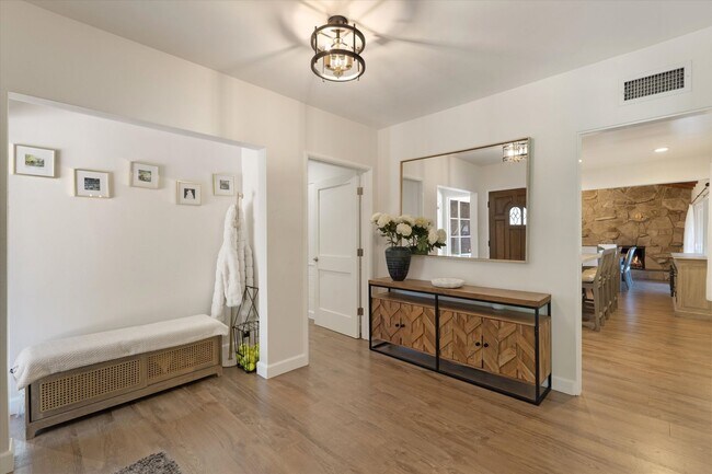 Building Photo - La Canada 4-Bedroom Home | Large Lot, Updated Kitchen, EV Charger