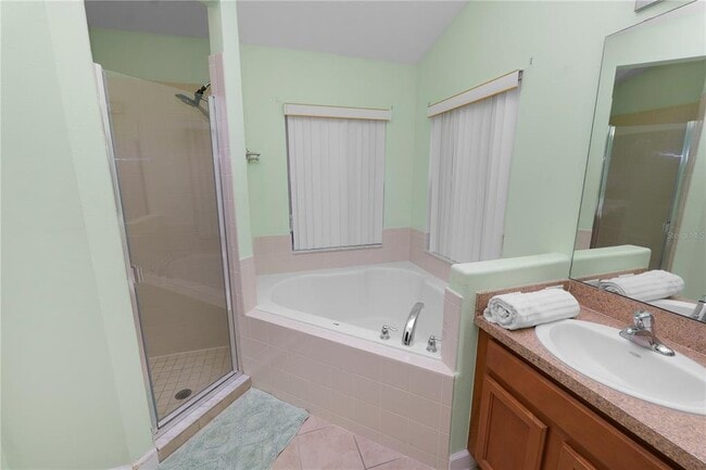 Building Photo - 548 Old Bridge Cir