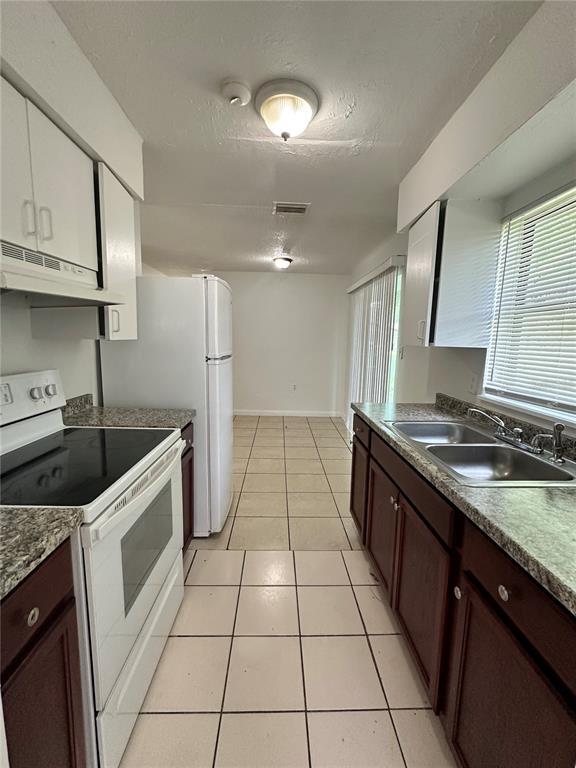 Building Photo - 1406 Heber Cir
