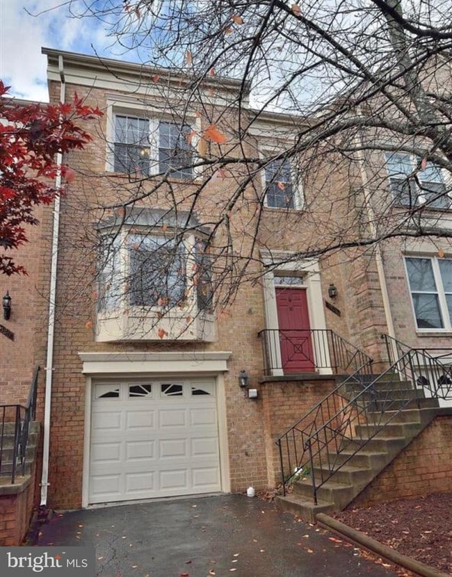 Primary Photo - 5124 Winding Woods Dr