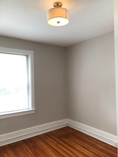 Building Photo - 1217 Colonial Ave