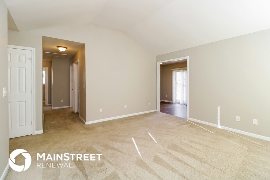 Building Photo - 3385 Tinley Park Dr