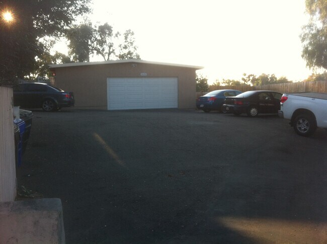 8 parking spaces - 5020 College Ave