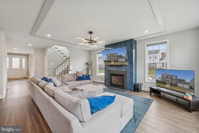 Building Photo - 101 Milvian Wy SE