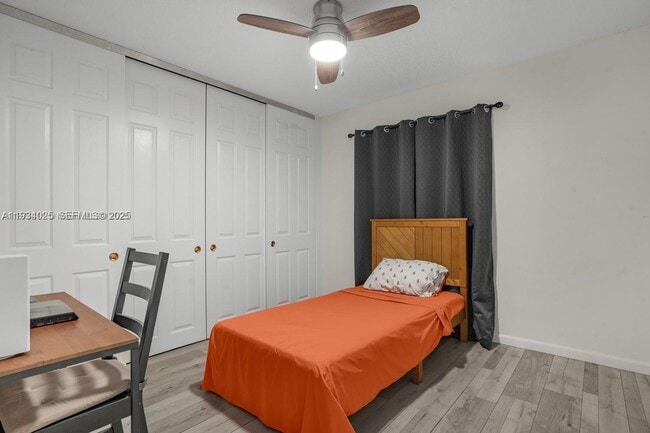 Building Photo - 1281 W Fairway Rd