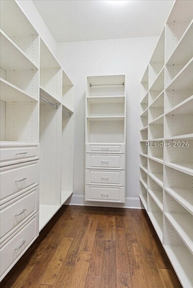 Building Photo - 165 Topside E