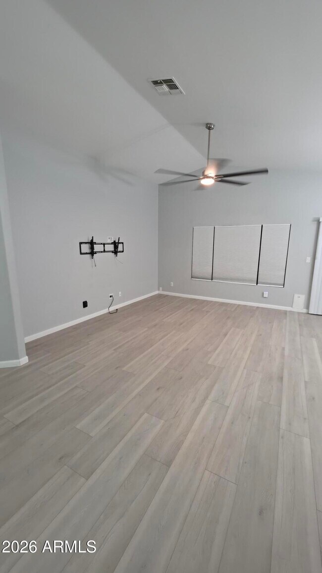 Building Photo - 13201 W Mauna Loa Ln