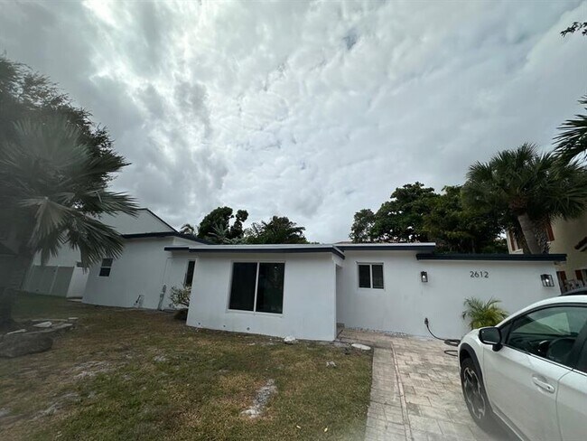 Building Photo - 2612 Florida Blvd