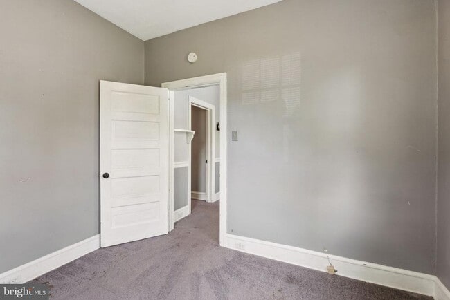 Building Photo - 919 Skippack Pike