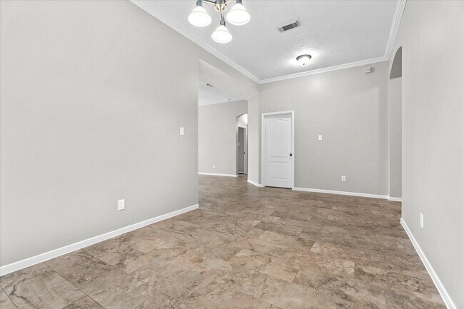 Building Photo - 12719 Hart Hollow Ln