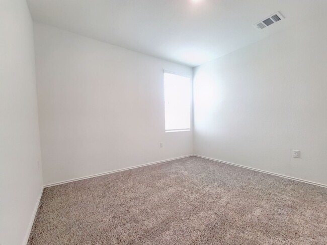 Building Photo - 7232 Dancing Wind Ln