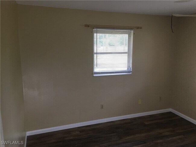 Building Photo - 11721 Fox Hill Rd