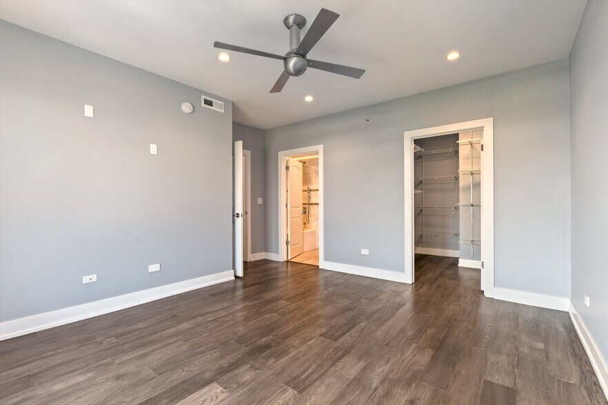 Building Photo - 635 Perrie Dr