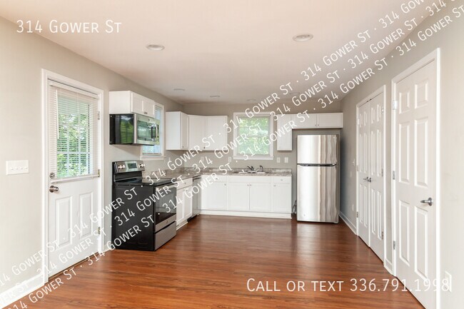 Building Photo - 314 Gower St