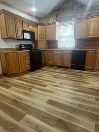 Building Photo - 53 E Main Ave