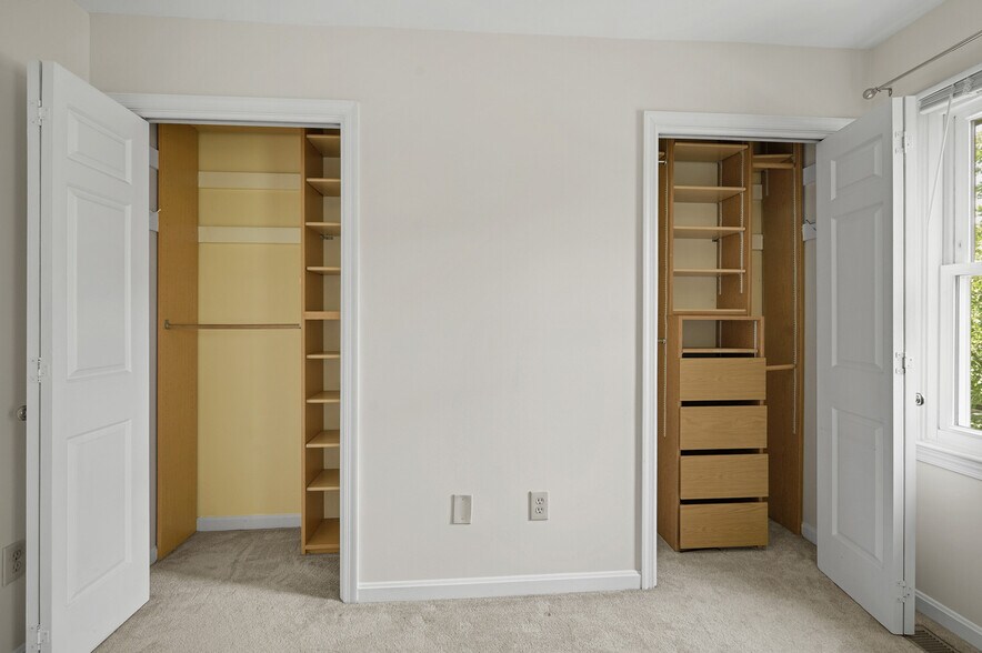 Interior of two custom closets - 1140 N Taylor St