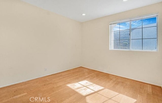 Building Photo - 6011 E Queens Dr