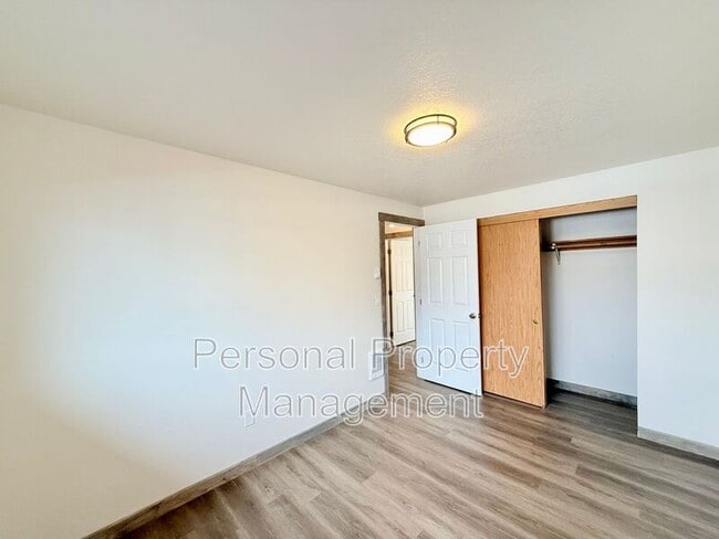 Building Photo - 3206 X St