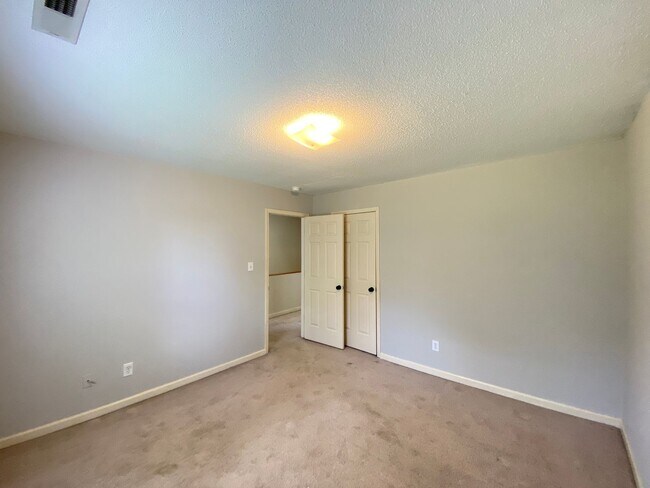 Building Photo - 5108 Ivy Trace Ct