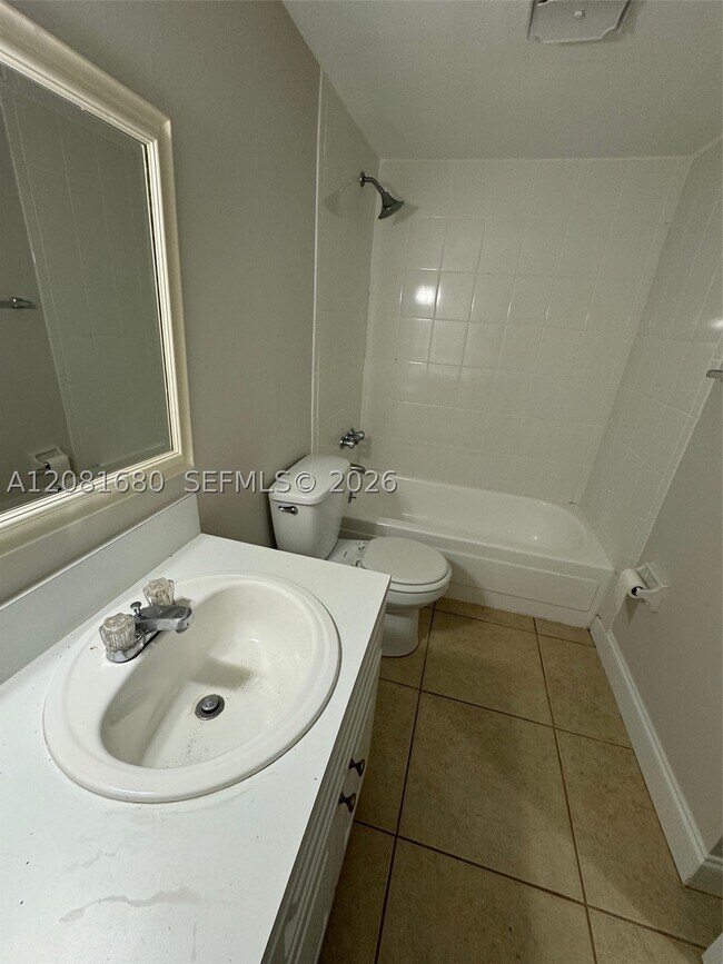 Building Photo - 7921 SW 104th St