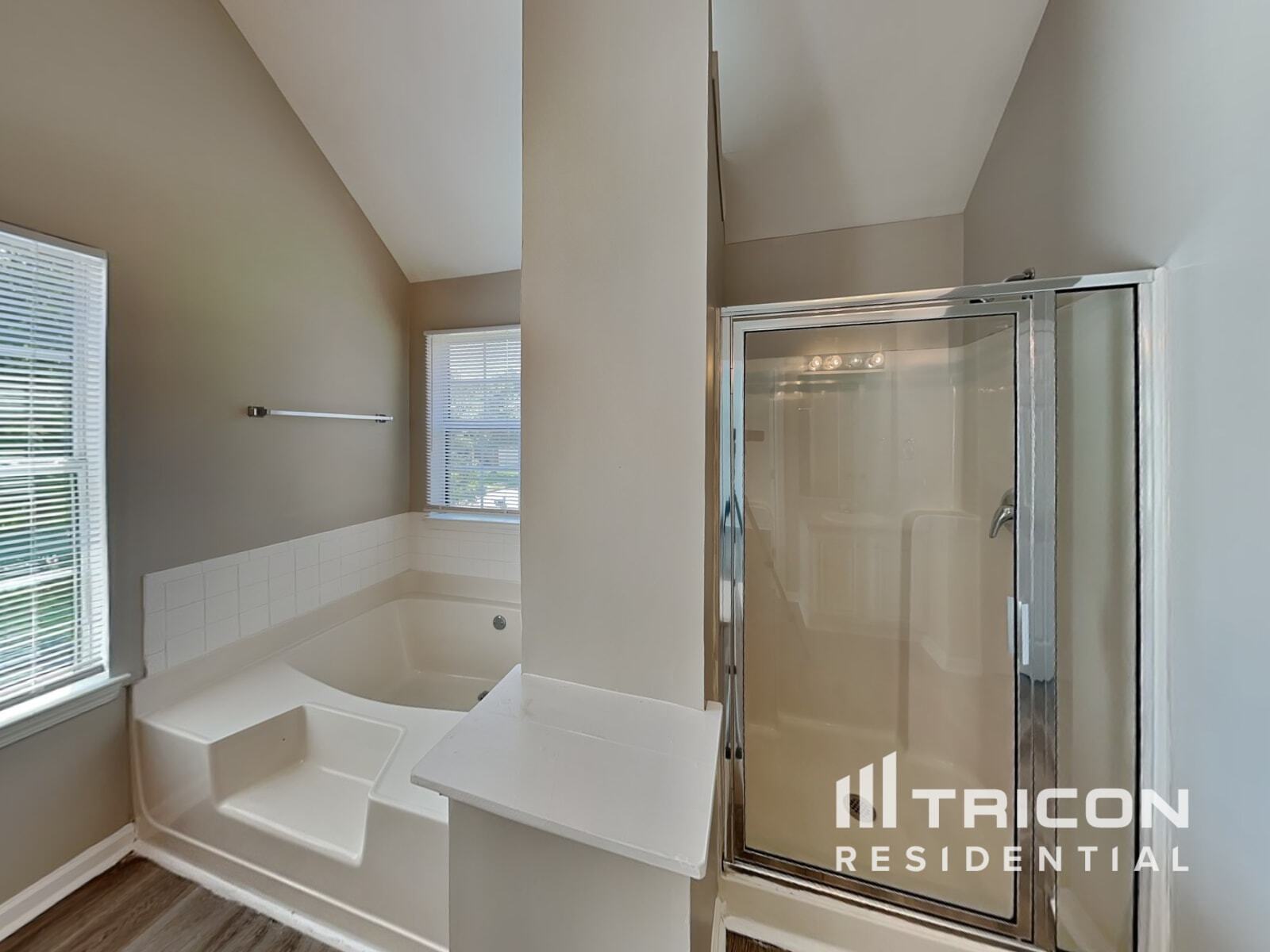 Building Photo - 2214 Benidorm Ct