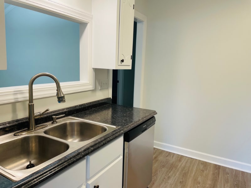 Building Photo - 143 QUARTERDECK