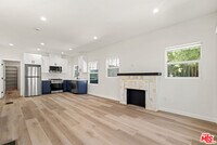Building Photo - 1305 Lucile Ave