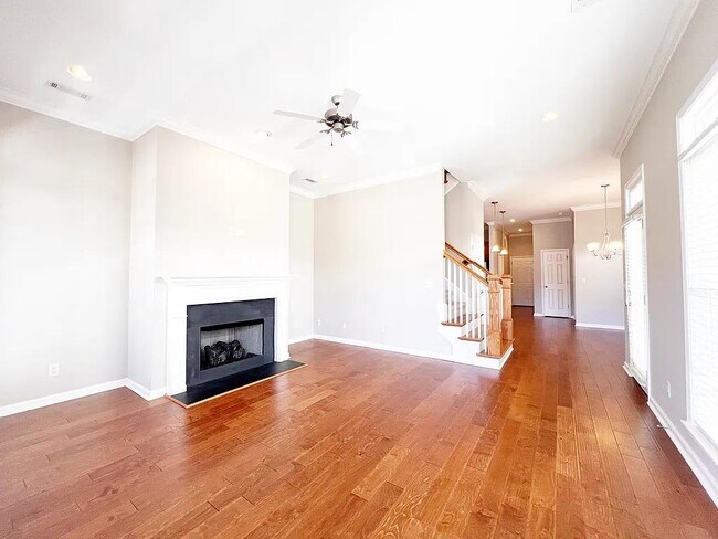 Building Photo - 107 Olde Towne Dr
