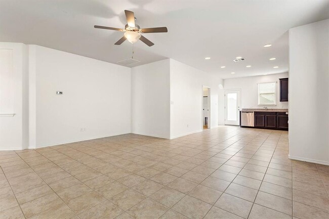 Building Photo - 448 Drystone Trail