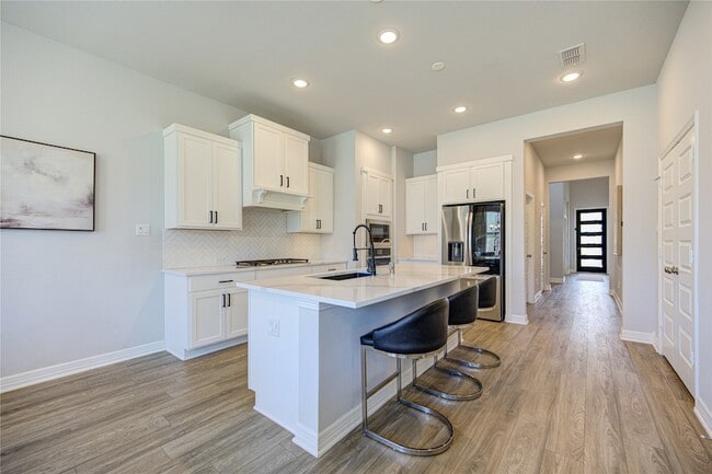Building Photo - 4110 Sherman Oak Ln