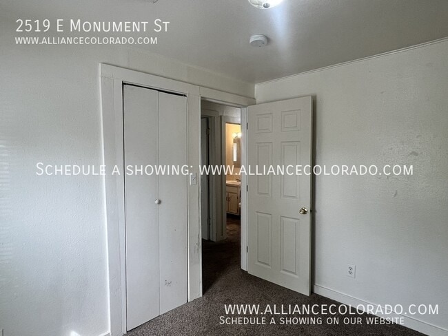Building Photo - 2519 E Monument St