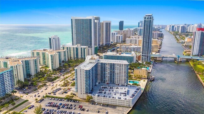 Building Photo - 3800 S Ocean Dr