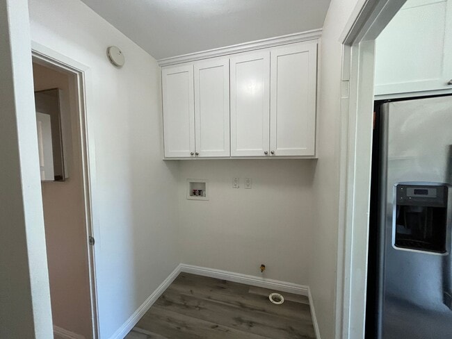 Building Photo - 2Bedroom/1  Bath home in Whittier