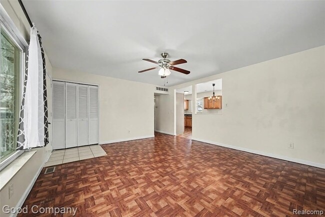 Building Photo - 2829 Wall St