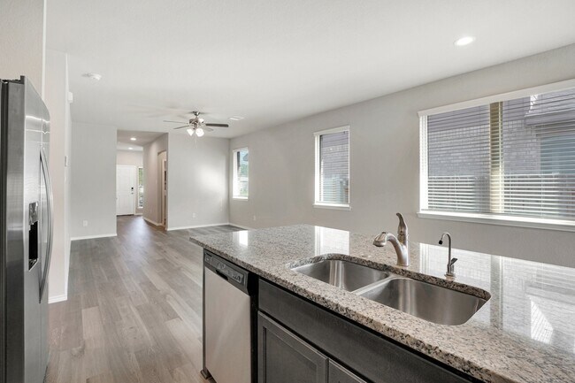 Building Photo - 17121 Upland Bent Ct