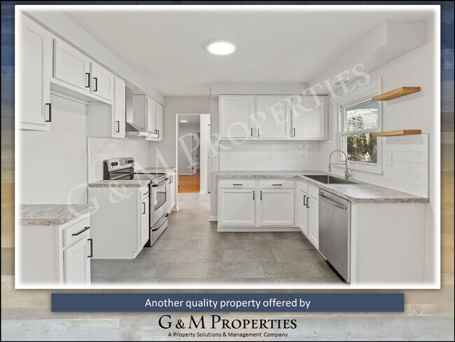 Building Photo - Rarely Available 3-Bedroom Rental - Fairport Schools!!